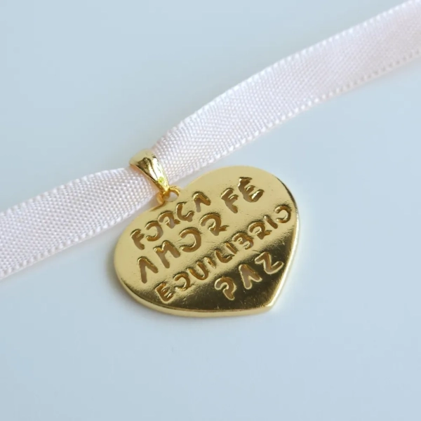 Pingente de coração, força, amor, fé, equilíbrio e paz - Banhado a ouro 18k