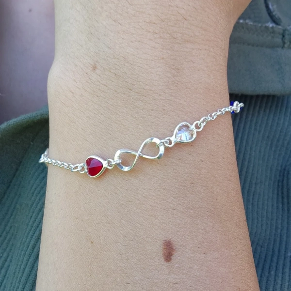 Pulseira com corações coloridos e símbolo do infinito, em Prata 925 - Imagem 2