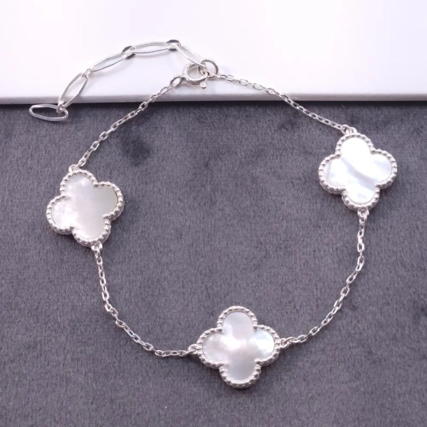 Pulseira Inspiração com madrepérolas, confeccionada em Prata 925