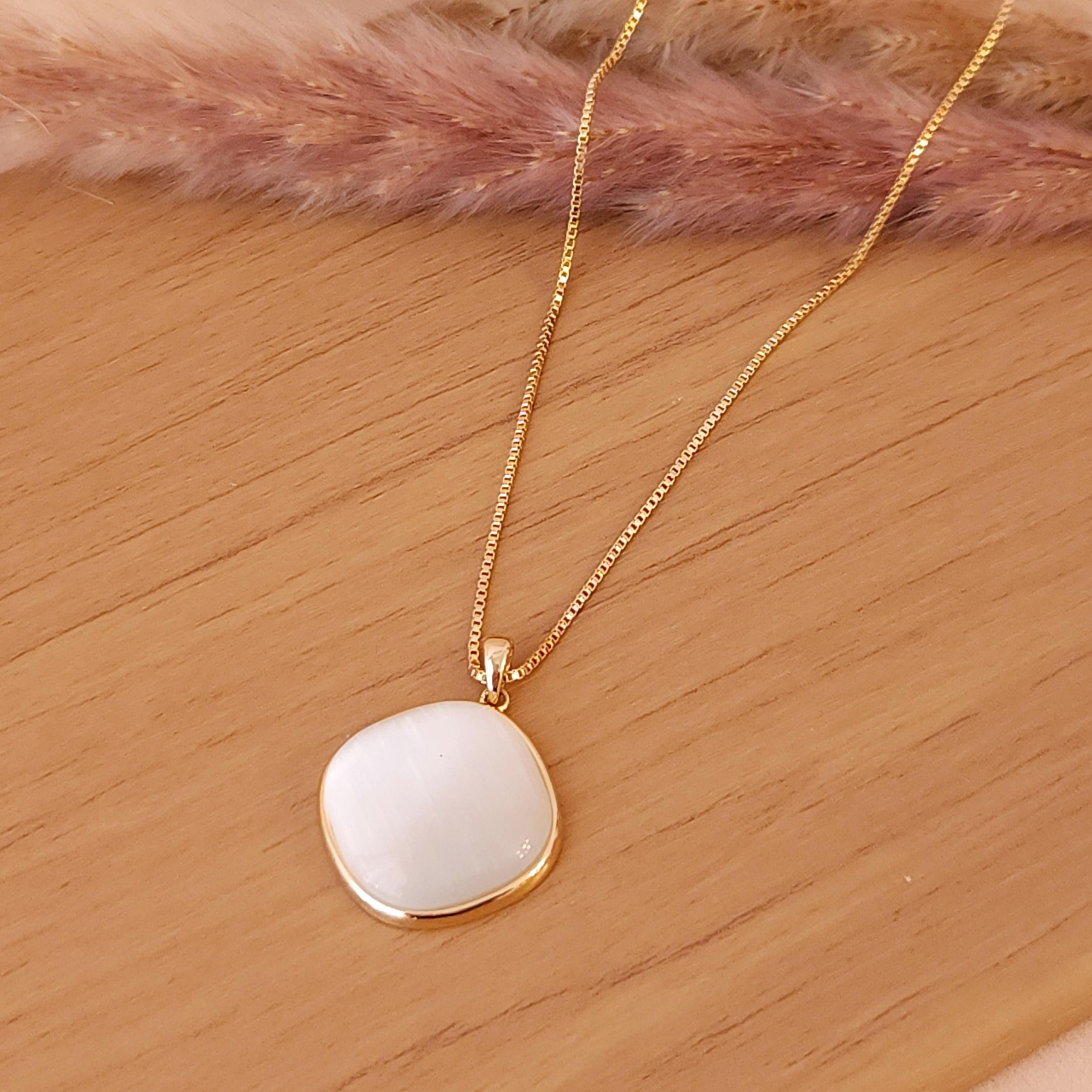 Colar Veneziana e Pedra Natural - Banhado a Ouro 18k