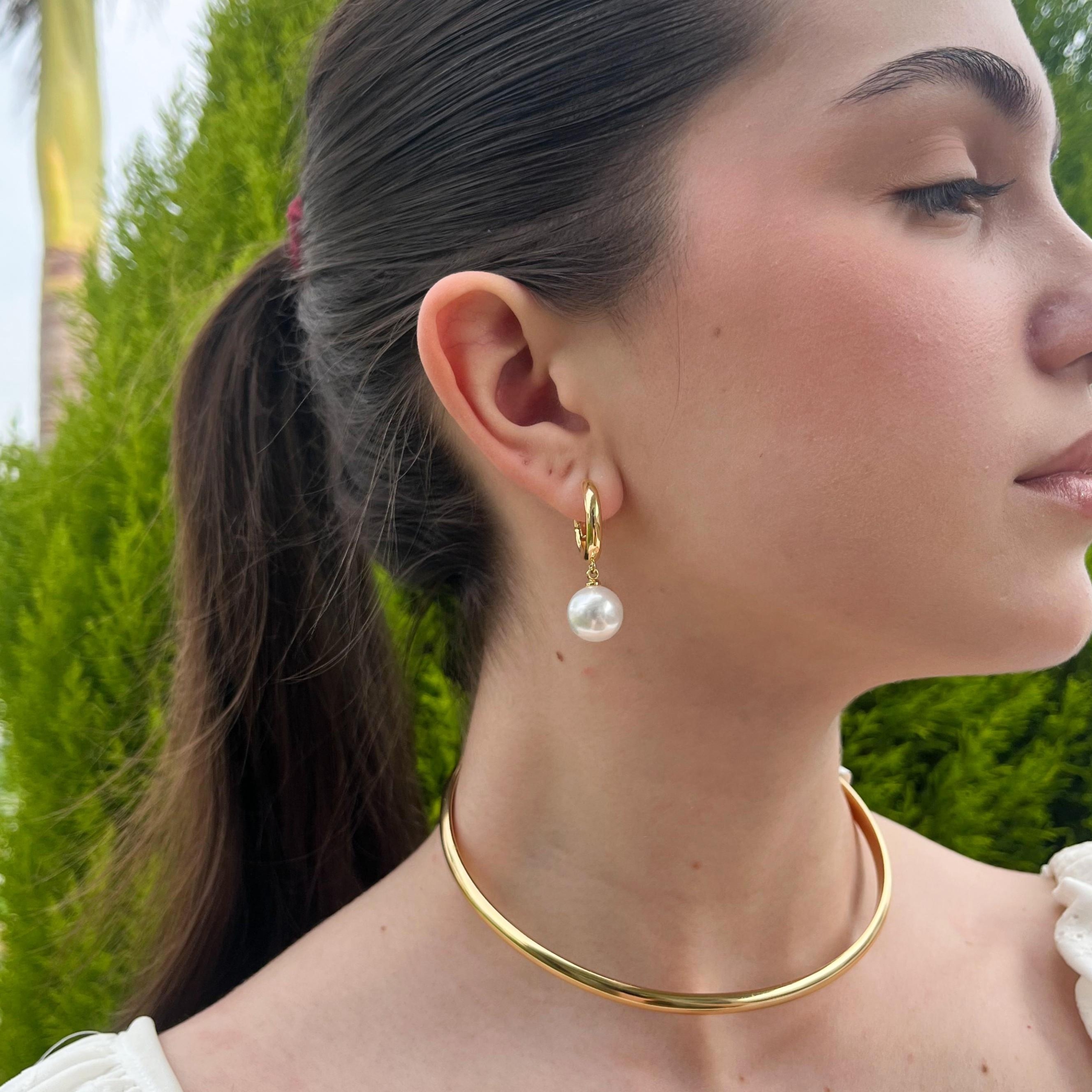 Brinco Argola de Click e Pingente de Pérola - Banhado a ouro 18k - Imagem 4