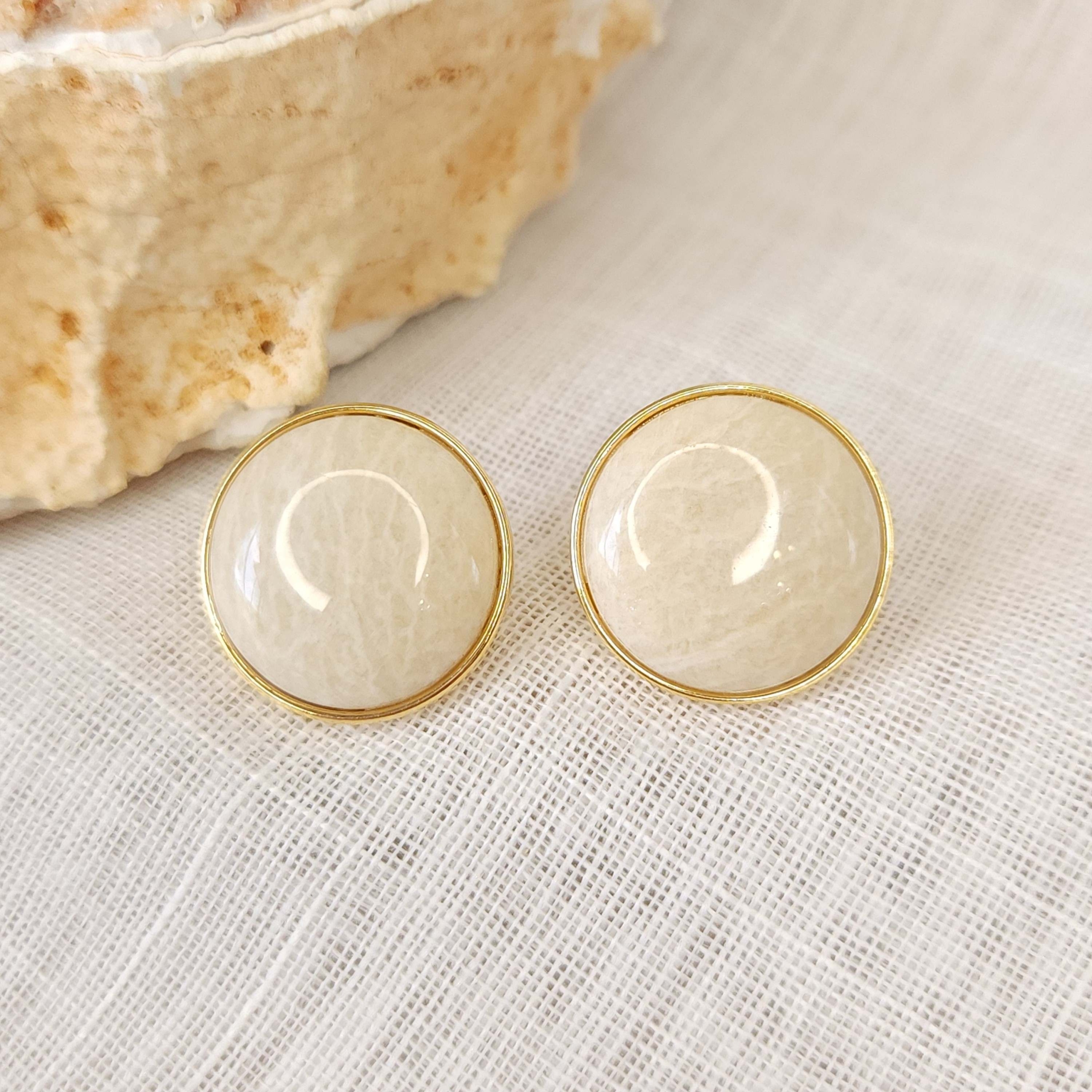 Brinco Pedra Natural Amazonita Bege - Banhado a ouro 18k