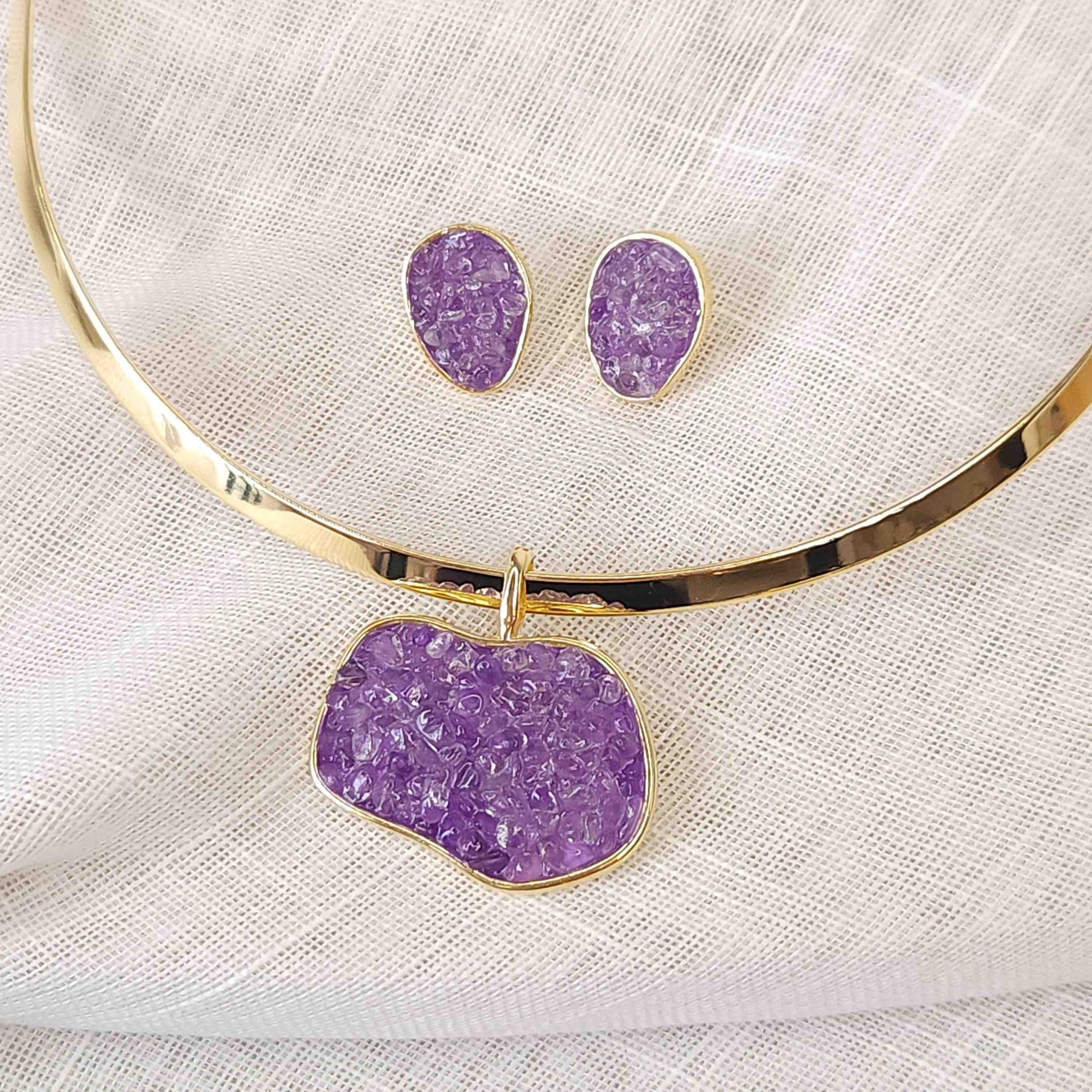 Conjunto Choker com Pingente e Brincos Formato Ondulado - Fragmentos/Ametista