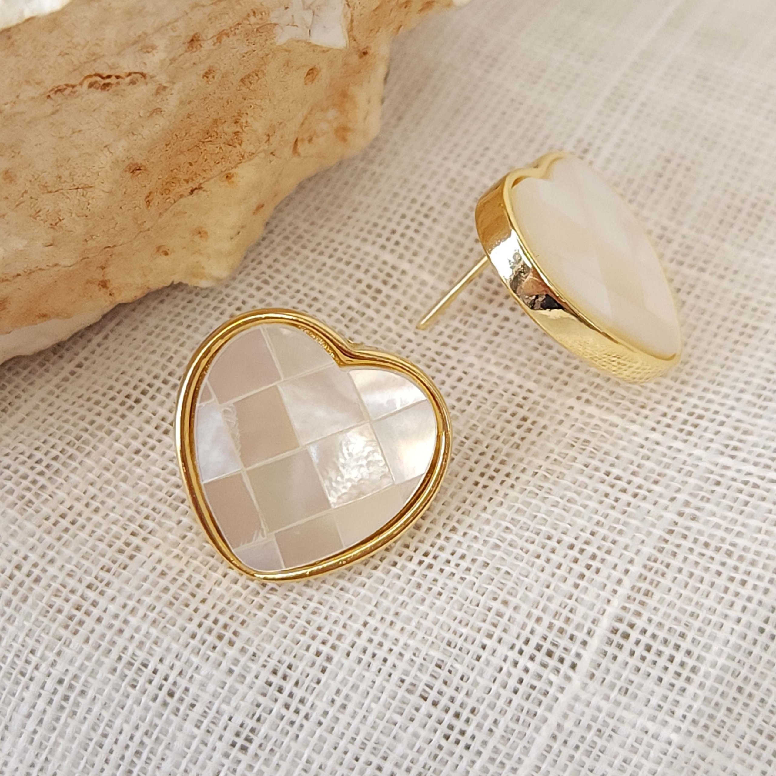 Brinco Coração Pedra Natural Mosaico Madrepérola - Banhado a Ouro 18k - Imagem 3