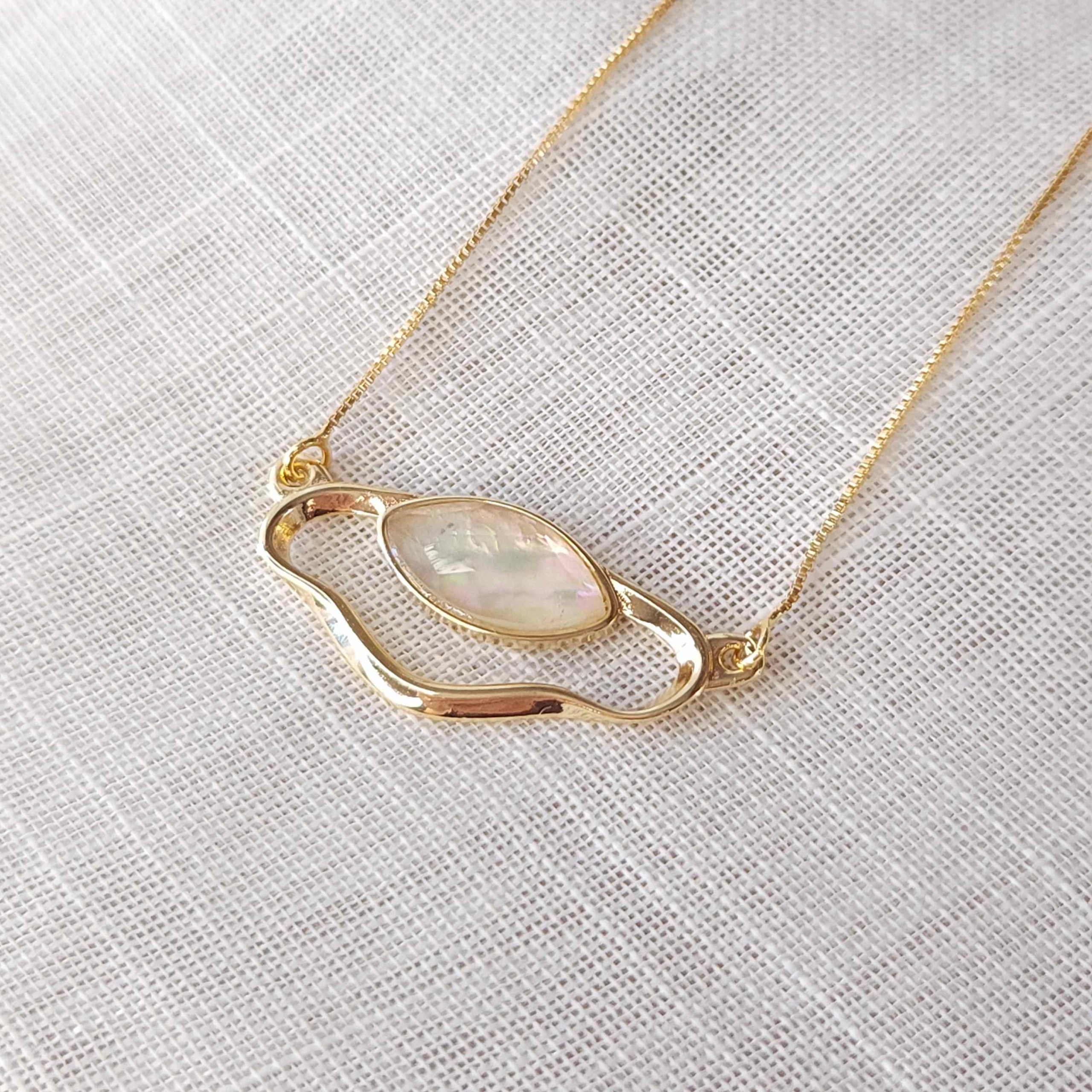 Conjunto Orgânico Vasado em formato ondulado - Banhado a Ouro 18k - Imagem 2